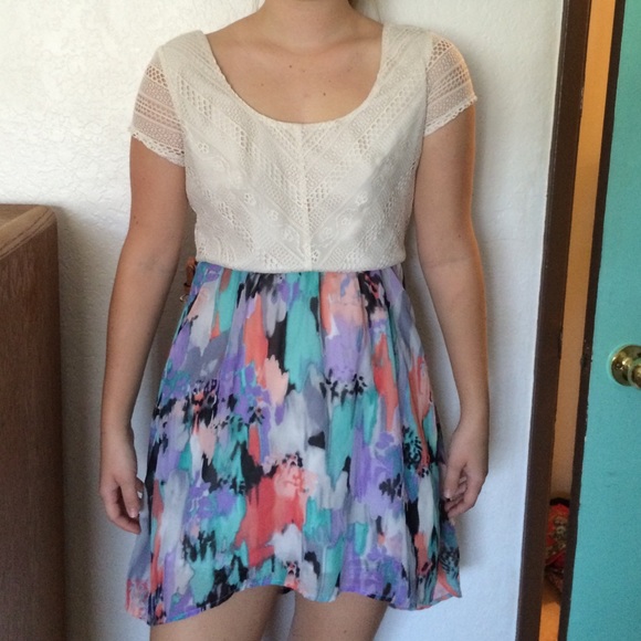 BUNDLE ONLY Half lace dress - Picture 4 of 4