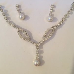 NWOT Jewelry Set