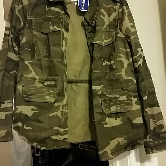 ci sono camo jacket