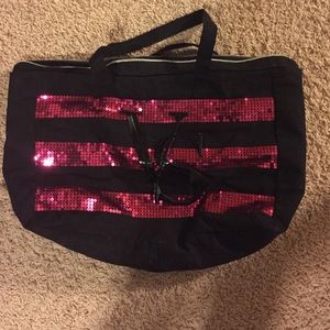 VS tote