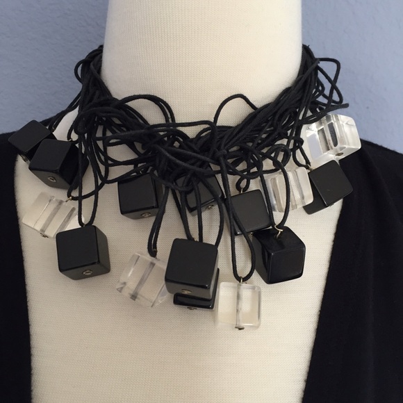 Funky Art Necklace. - Picture 3 of 4