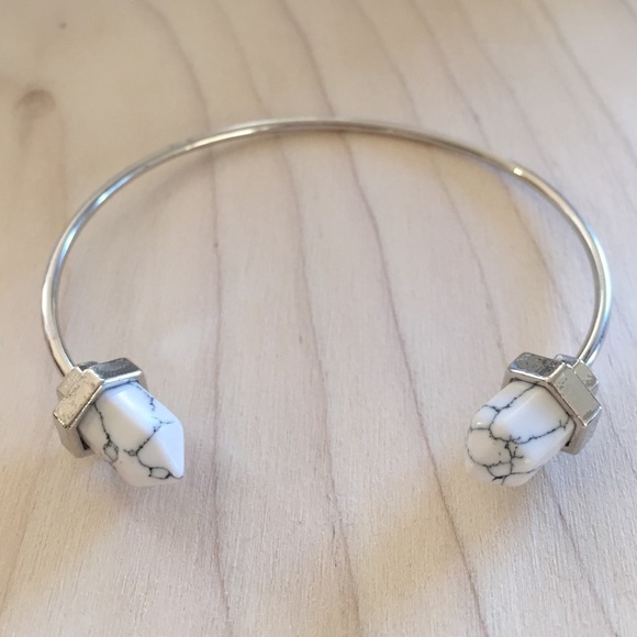 Boutique Jewelry - NWT Silver and White Stone Bangle
