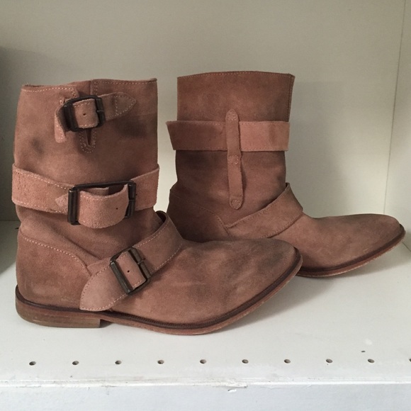 Bootie - Picture 1 of 3