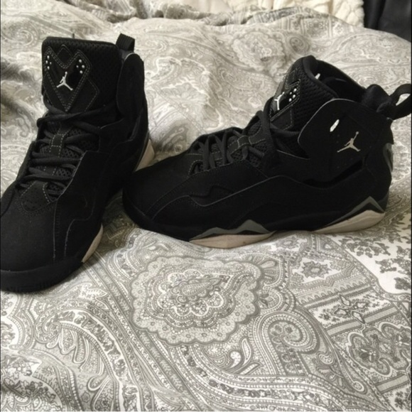 Jordan true flight BG 6y