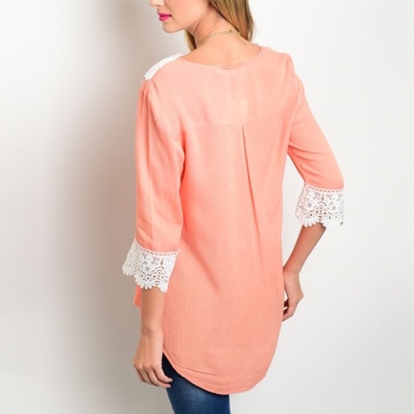 Peachy Crochet Blouse - Picture 2 of 2