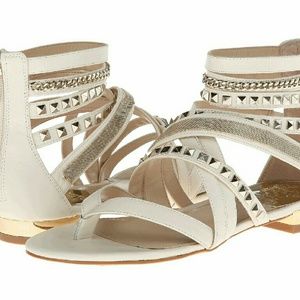 ***24 HOURS SALE***Vince Camuto white sandals