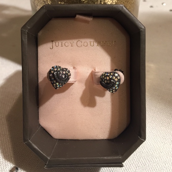 NWT Juicy couture heart earrings