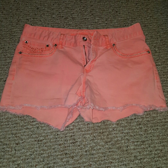 Maurices Pants - MAURICES shorts!