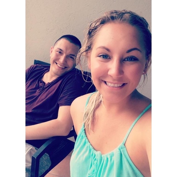 Meet your Posher, Alexa - Picture 4 of 8