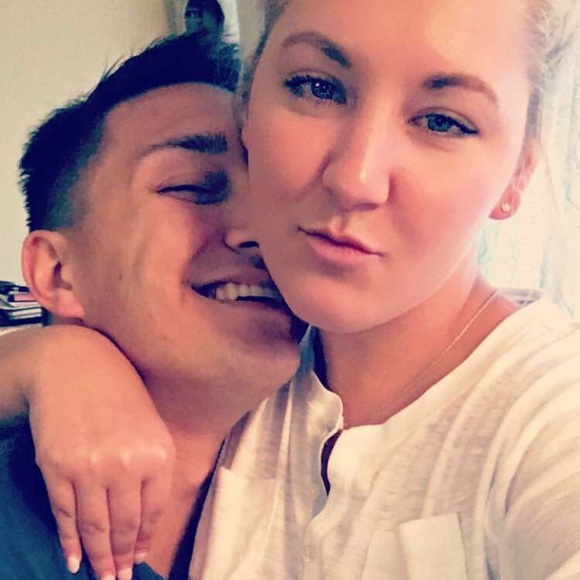 Meet your Posher, Alexa - Picture 8 of 8