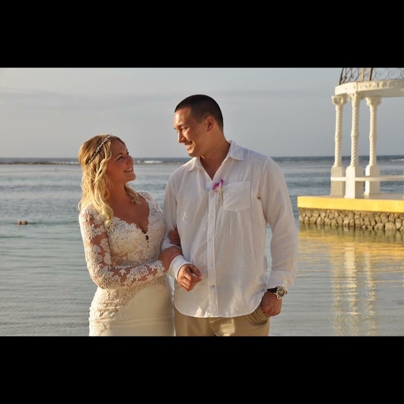 Meet your Posher, Alexa - Picture 5 of 8