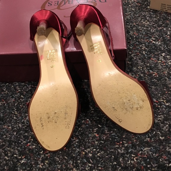 Red Dyeables heels - Picture 4 of 4