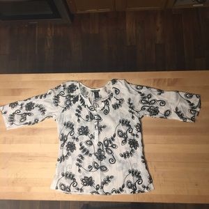 Black and white bohemian shirt!