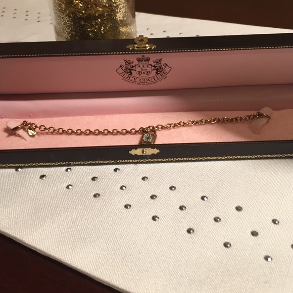 NWT Juicy couture gold bracelet