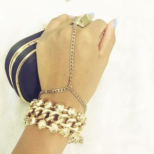 🌟Chunky Golden Metal Bracelet