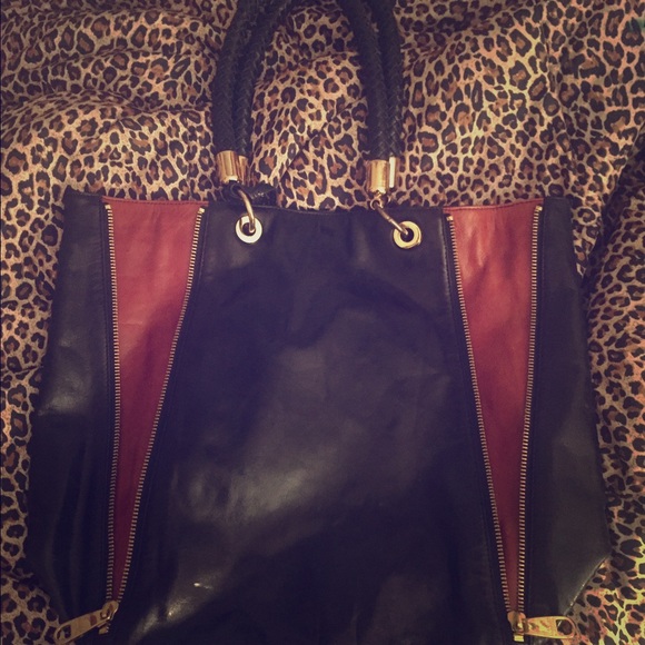 Badgley Mischka tote bag