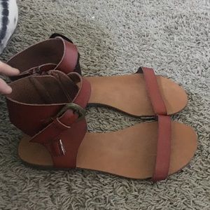 Brown strapped sandals