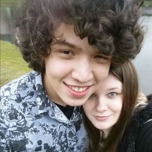 Meet your Posher, Corrine