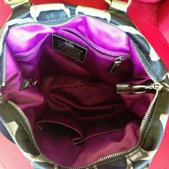 Rare Coach Signature Black/Metallic Handbag - Picture 3 of 4