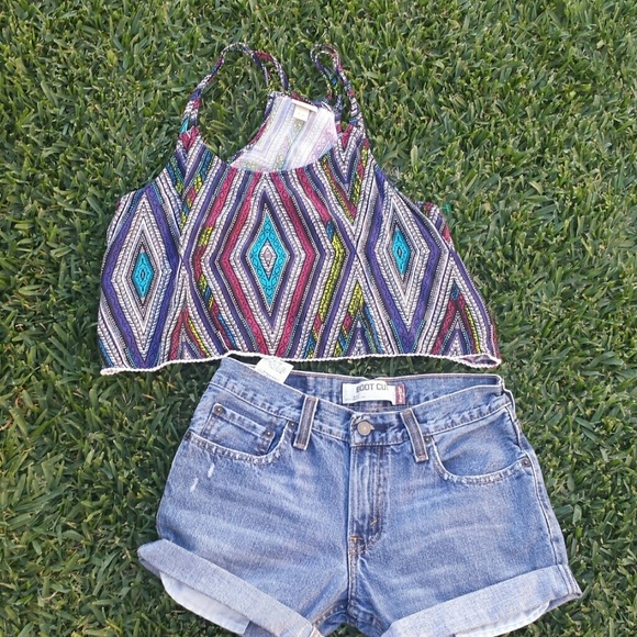 Tribal Crop top size XL