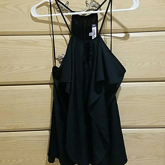 Jennifer Lopez black tank