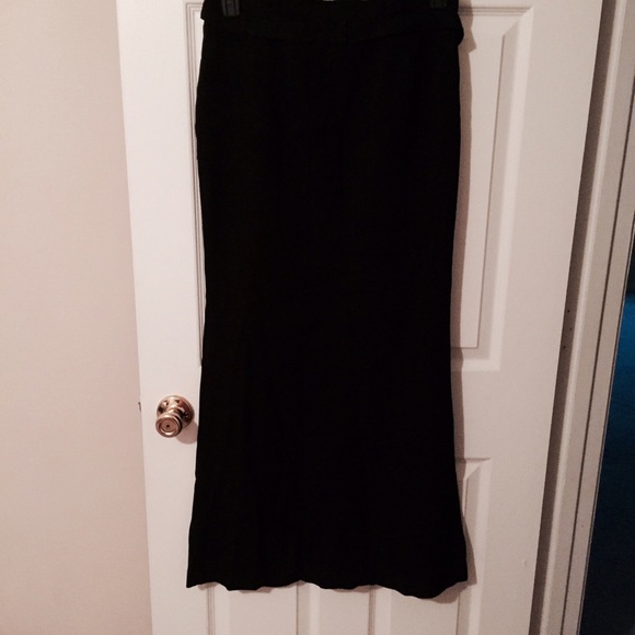 Skirt - Picture 3 of 3