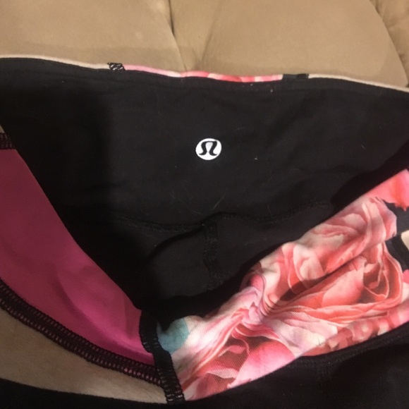 lulu leggings size 4