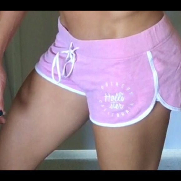 Hollister comfortable short