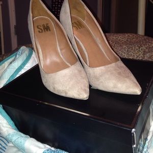 SM suede heels