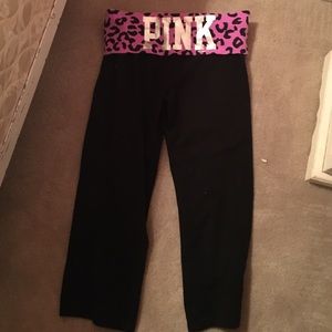 Victoria's Secret cropped yoga pants