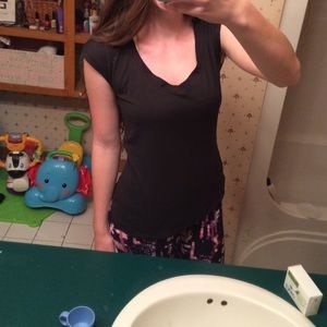 Lululemon workout tee