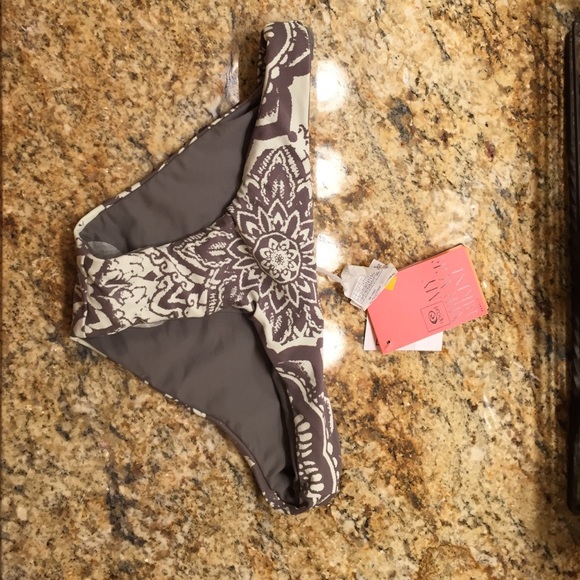 grey and white ripcurl reversible bikini bottoms