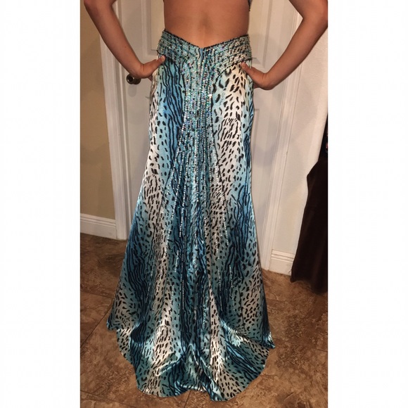 CACHE ∘ Gown - Picture 5 of 5