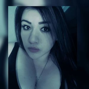 Meet your Posher, Karina