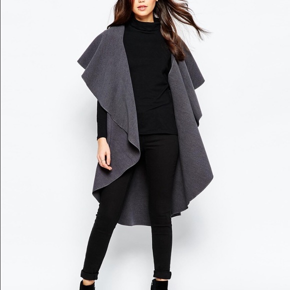 NWT | Waterfall Draped Vest