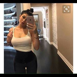 Waist trainer / NEW ..🏋🏻 ON Sale!!!!!