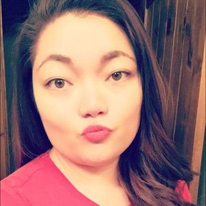 Meet your Posher, Kim