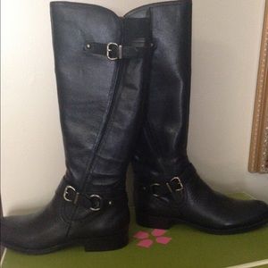 Black leather riding boots