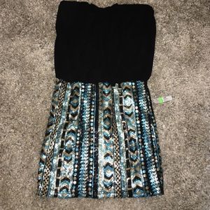 NWT-Black with turquoise sequence pattern