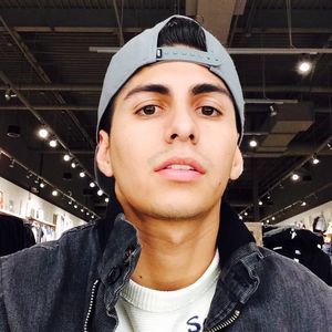 Meet your Posher, Edwin