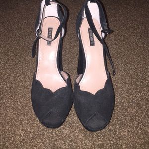 Black suede heels