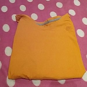 Nike long sleeve shirt