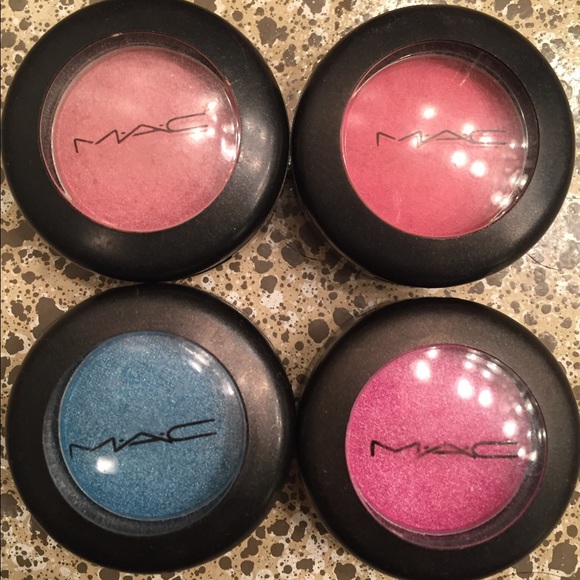 MAC eyeshadow