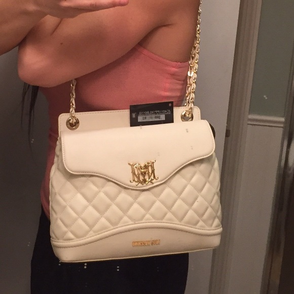 🚫SOLD🚫❤️Love Moschino Quilted Shoulder Bag❤️ - Picture 4 of 4