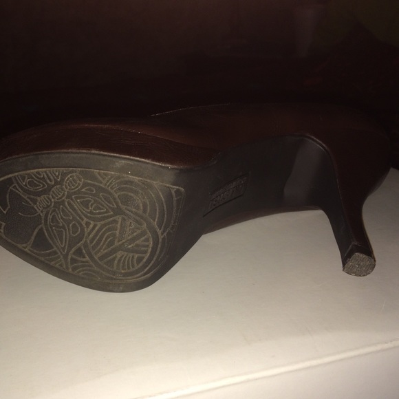 Unlisted Heels - Picture 2 of 3