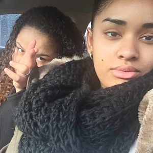 Meet your Posher, Kaitlyn