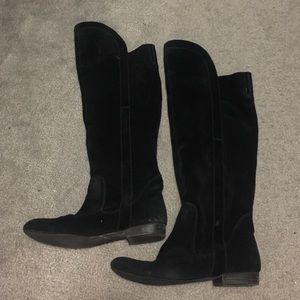 Over the knees suede boots