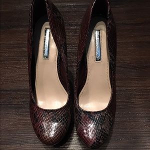 Deep red/ purple snake skin platform wedges