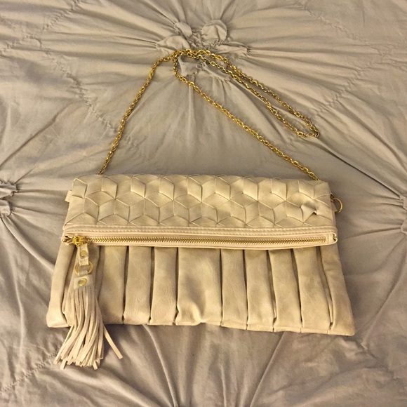 Beige purse