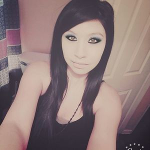 Meet your Posher, Marissa